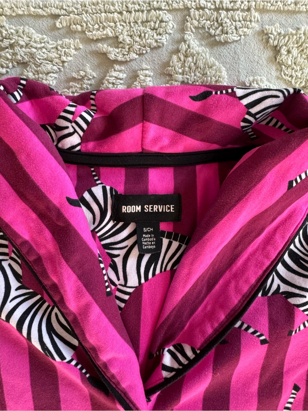 Room Service Women’s Small Pink Zebra Stripe Pajama Set Button Down Lounge - Picture 10 of 14